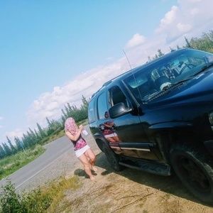 Meet your Posher, Casey